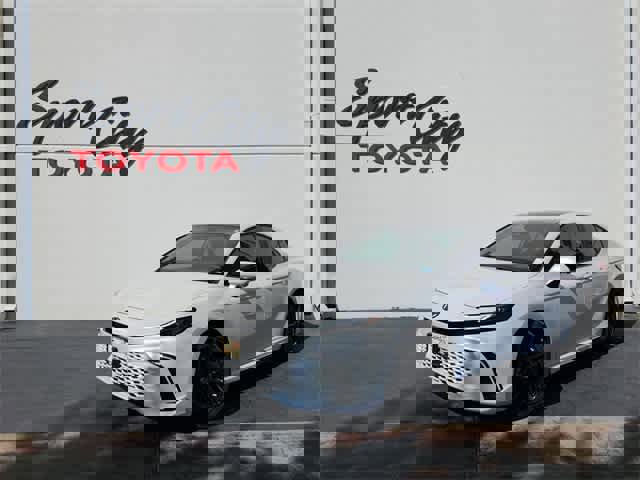Certified 2025 Toyota Camry XSE image 1