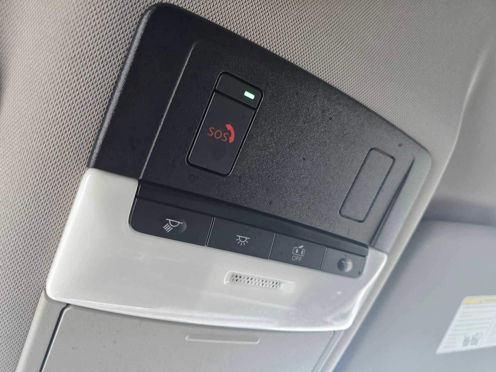 Used 2023 Nissan Rogue SV image 33