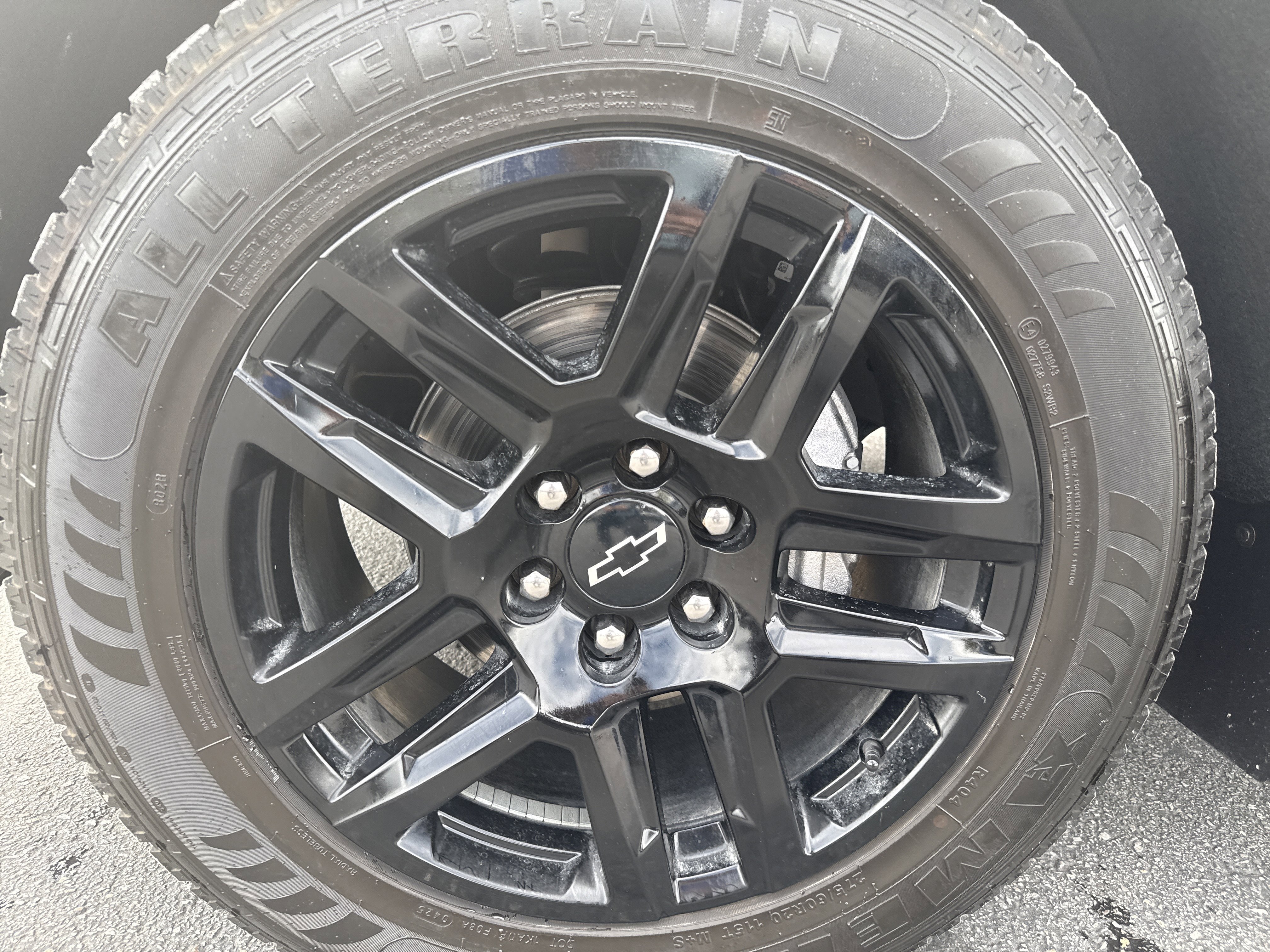 Used 2024 Chevrolet Silverado 1500 RST w/ Convenience Package II AWD/4WD image 10