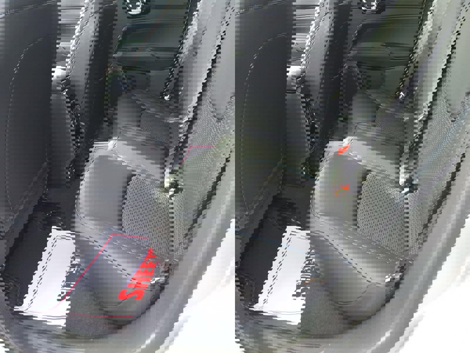 New 2026 Jeep Compass Latitude image 10