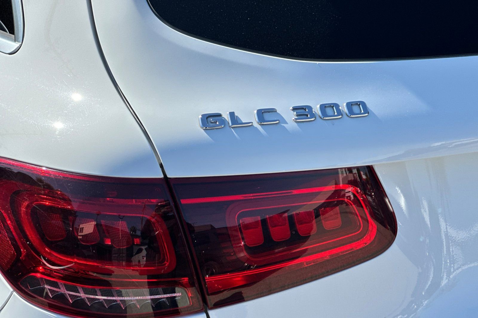 Used 2020 Mercedes-Benz GLC 300 image 33