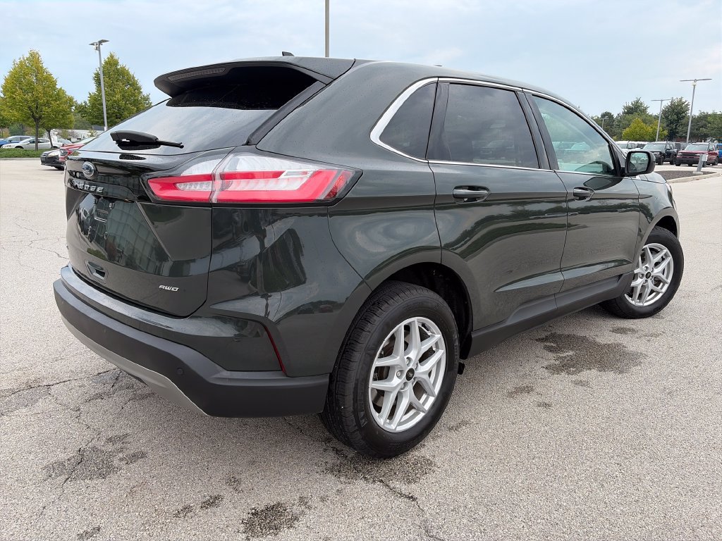 Used 2024 Ford Edge SEL w/ Convenience Package AWD/4WD image 7