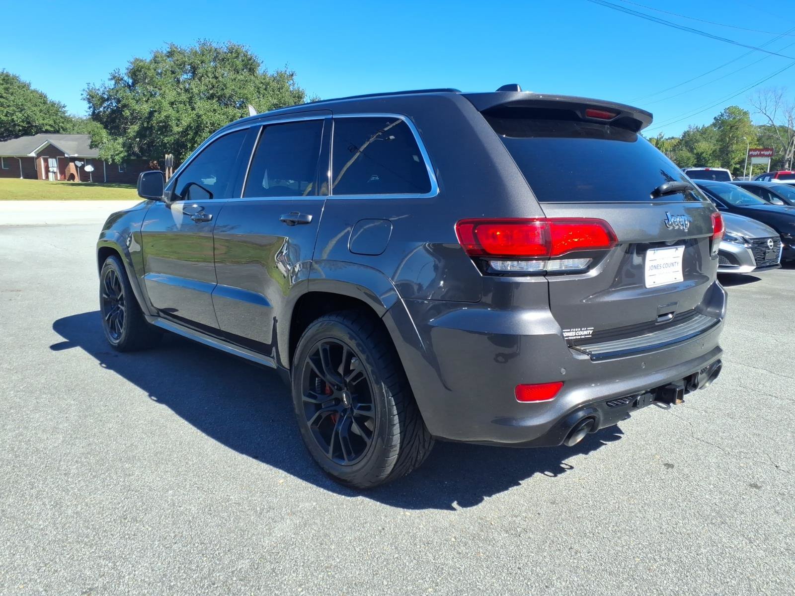 Used 2015 Jeep Grand Cherokee SRT w/ Trailer Tow Group IV AWD/4WD image 4