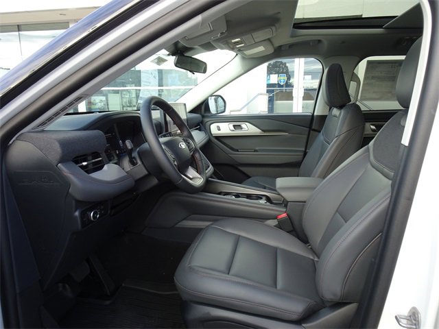 New 2026 Ford Explorer Active image 9