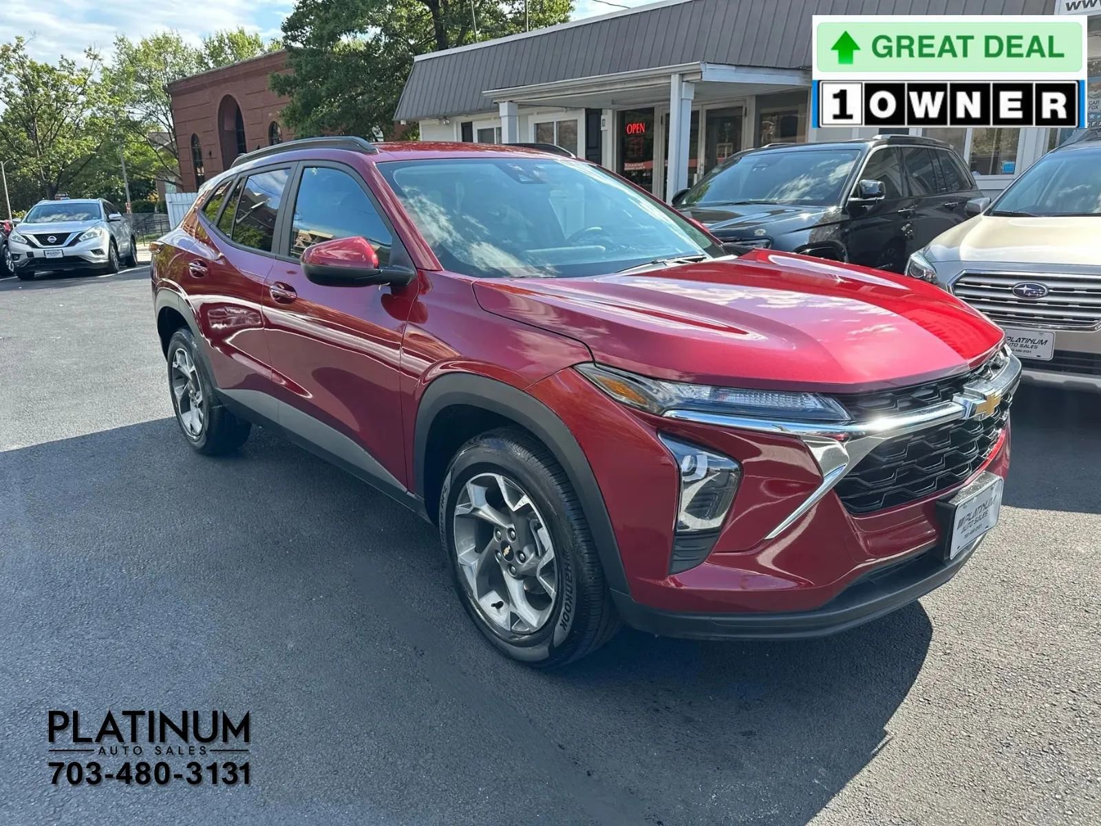 Used 2025 Chevrolet Trax LT image 4