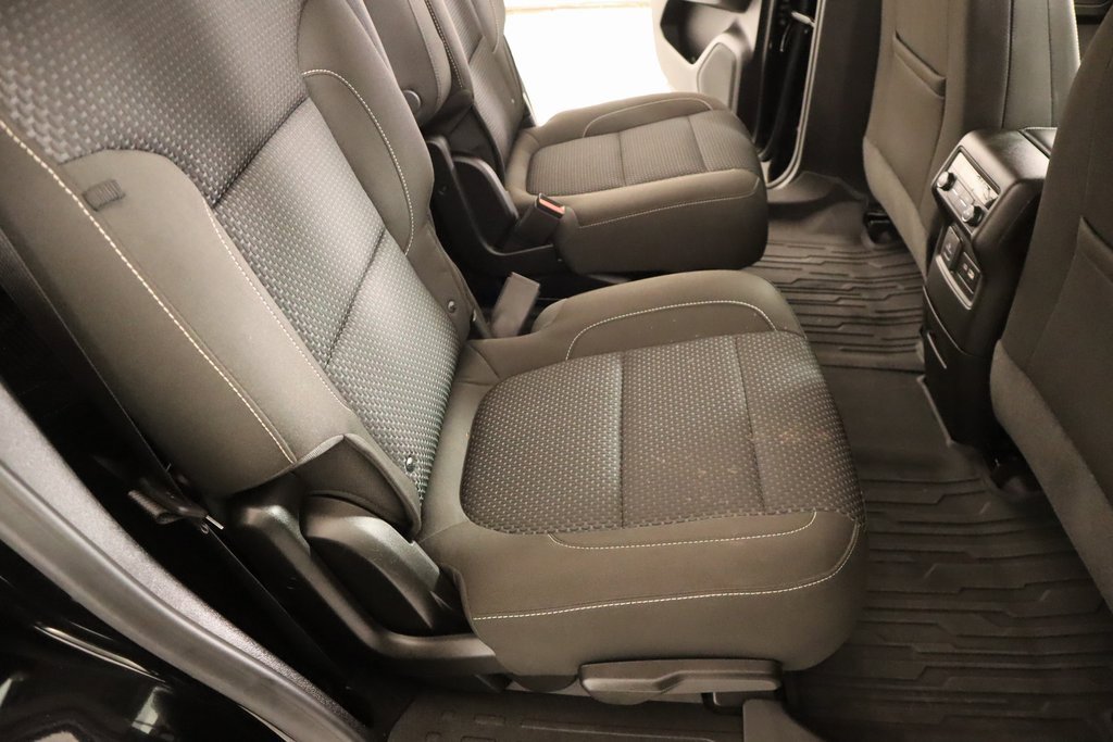 Used 2023 GMC Acadia SLE w/ Driver Convenience Package image 15