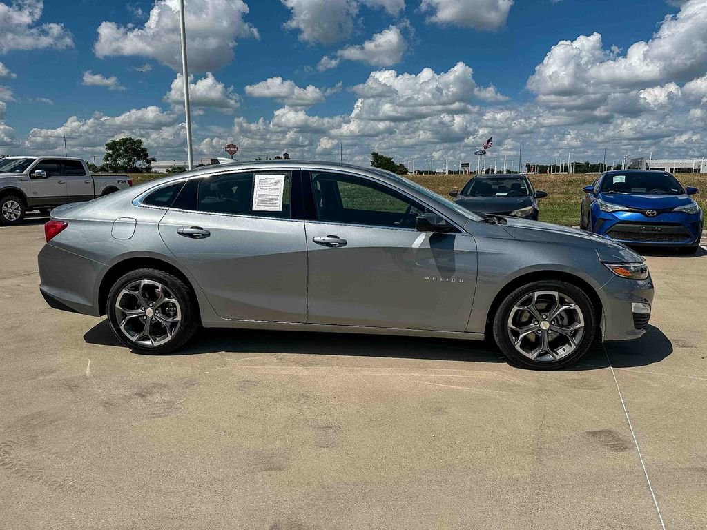 Used 2024 Chevrolet Malibu LT FWD image 4