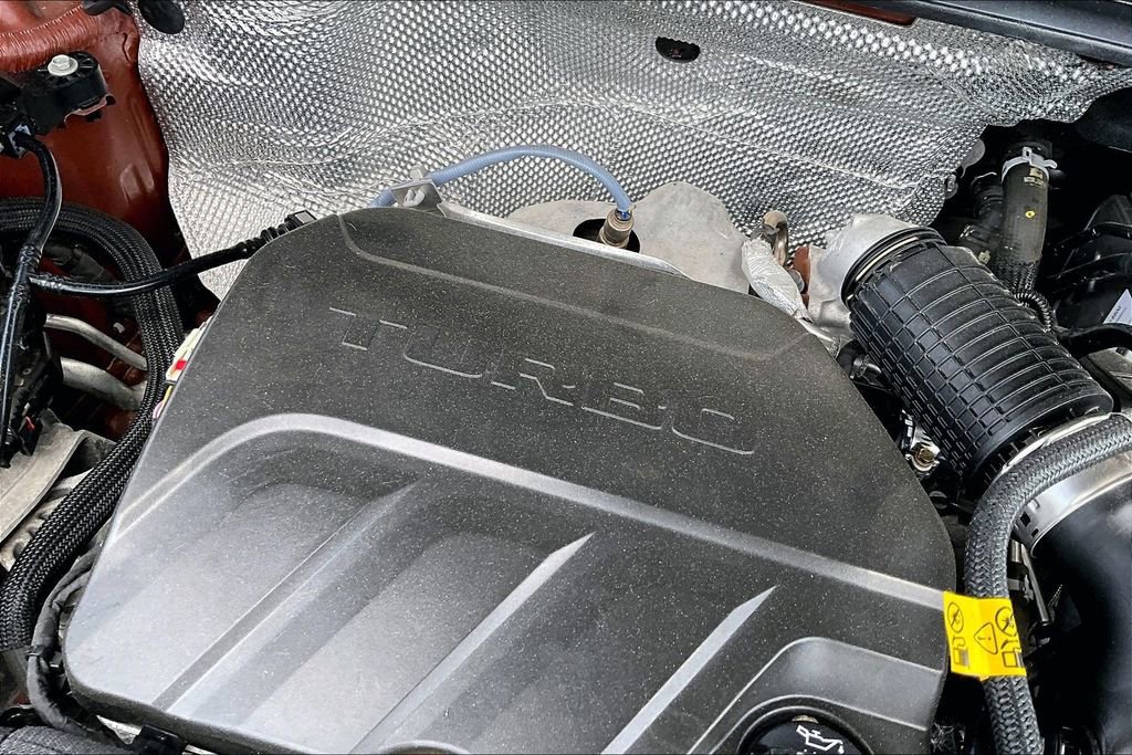 Used 2021 Buick Encore GX Preferred w/ Cold Weather Comfort Package FWD image 34