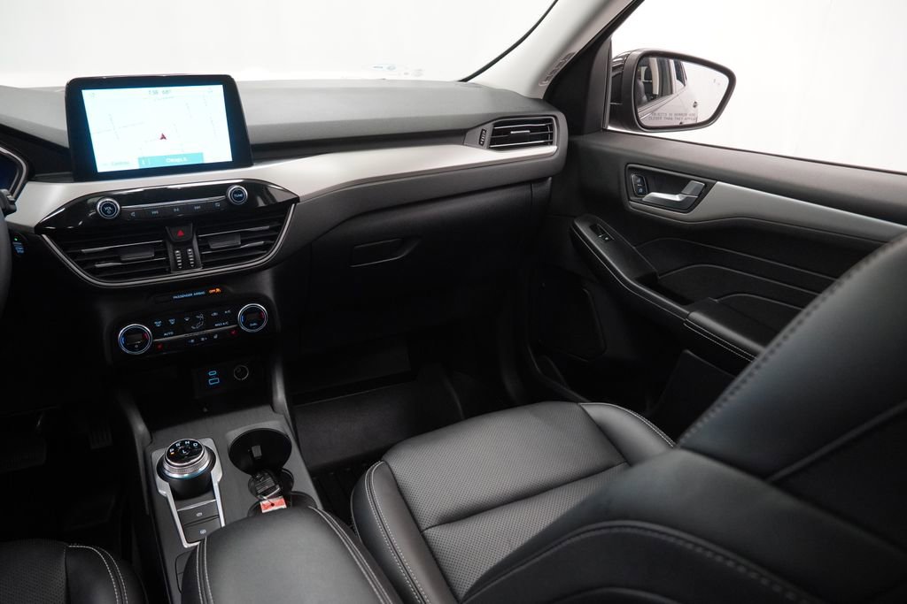 Used 2021 Ford Escape SEL w/ Technology Package image 29