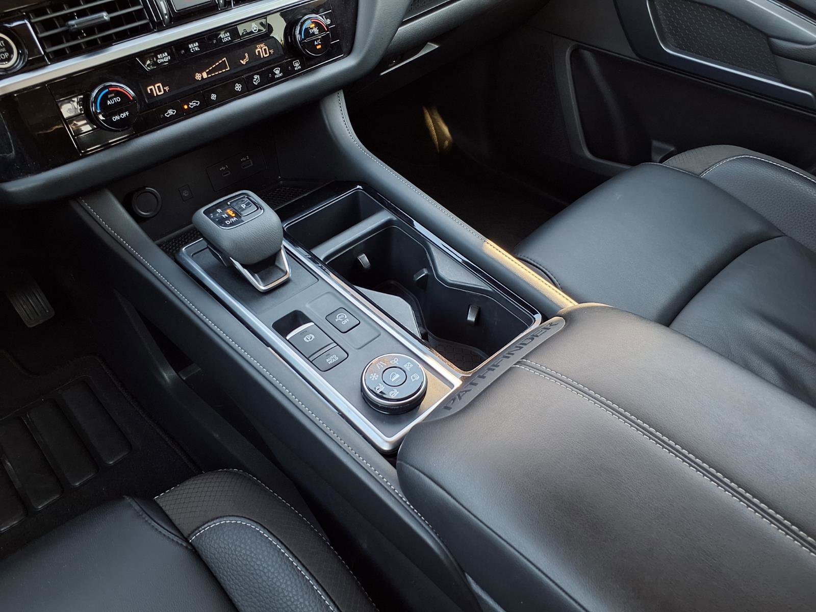 Certified 2024 Nissan Pathfinder SL AWD/4WD image 17