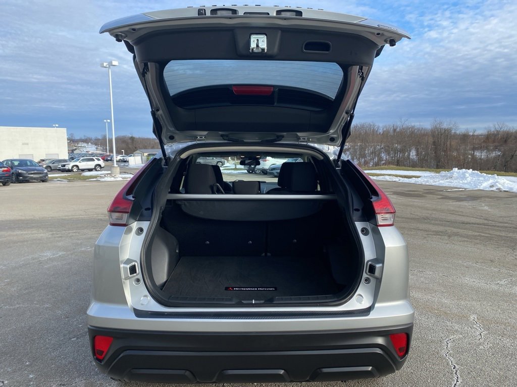 Used 2024 Mitsubishi Eclipse Cross LE image 15
