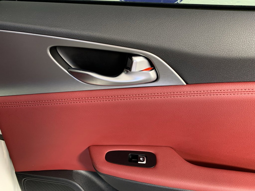 Used 2021 Kia Stinger GT RWD image 38