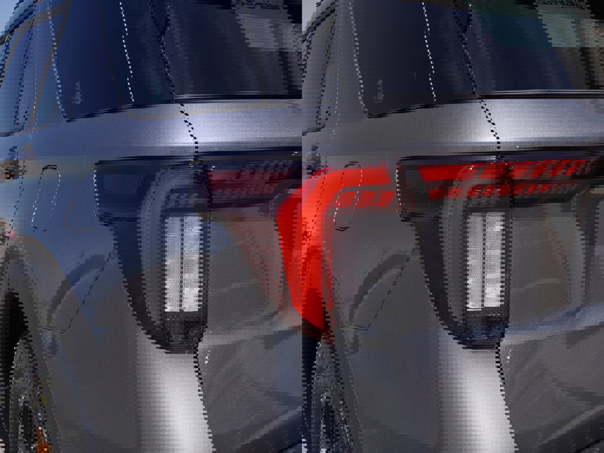 New 2026 Ford Explorer Tremor image 18