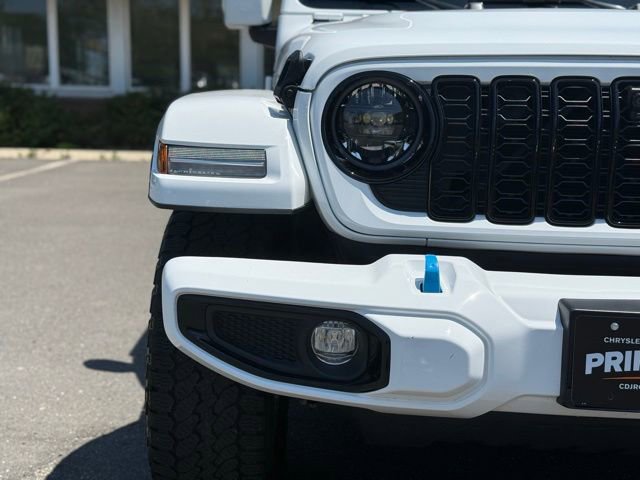 Used 2024 Jeep Wrangler High Altitude AWD/4WD image 12