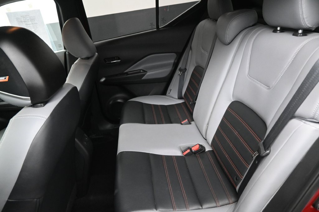 Used 2023 Nissan Kicks SR w/ SR Premium Package FWD image 24