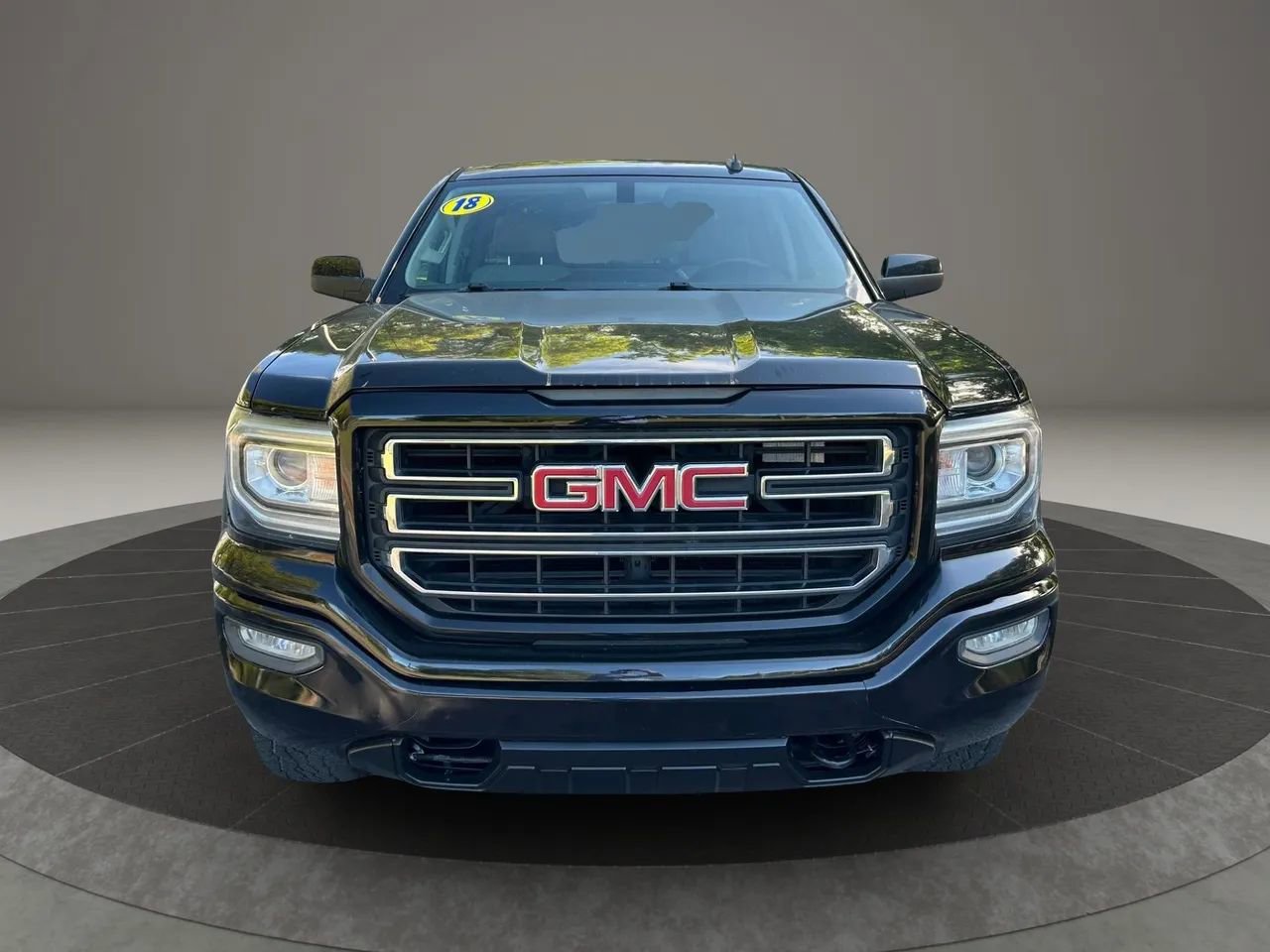 Used 2018 GMC Sierra 1500 W/T w/ Elevation Edition image 2