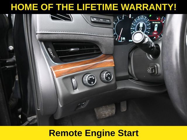 Used 2020 Cadillac Escalade Premium Luxury image 16