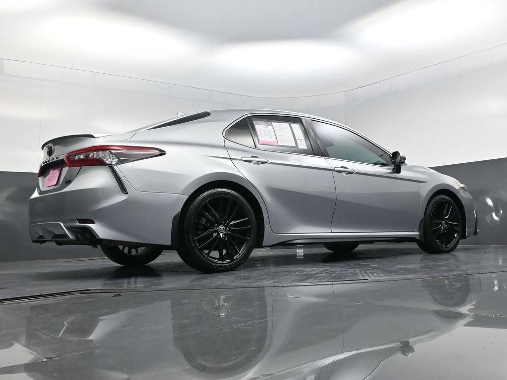 Used 2021 Toyota Camry XSE image 24