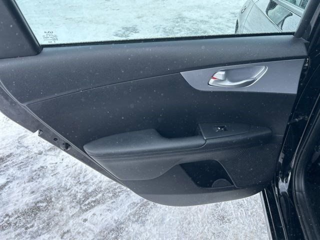 Used 2024 Kia Forte LXS image 34