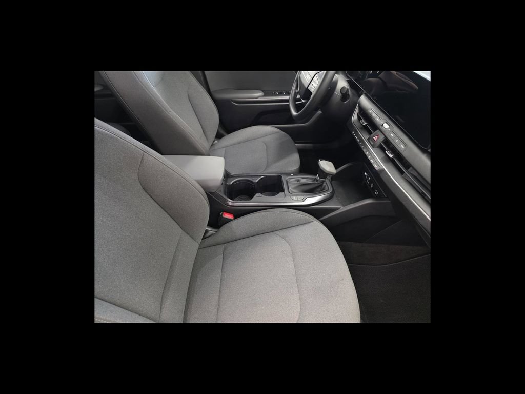 Used 2025 Kia K4 FWD image 18