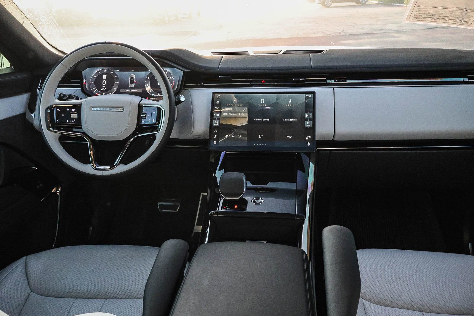 Used 2025 Land Rover Range Rover Sport Dynamic SE image 22