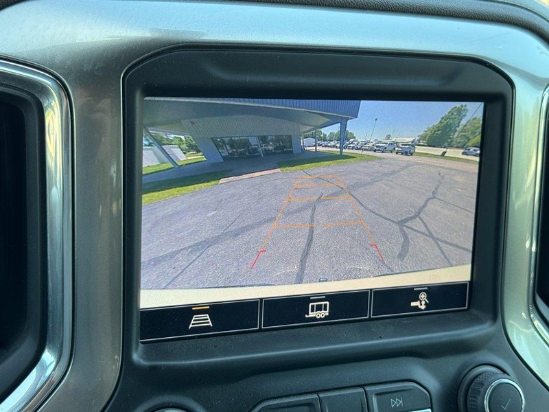 Used 2022 Chevrolet Silverado 1500 LT AWD/4WD image 21