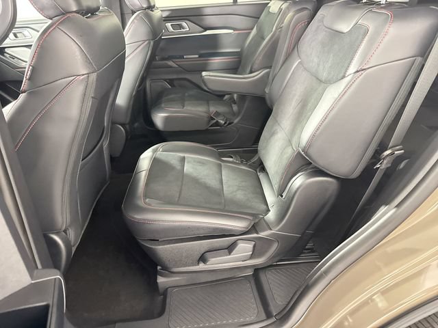 Used 2026 Ford Explorer ST w/ Sun And Sound Package AWD/4WD image 25