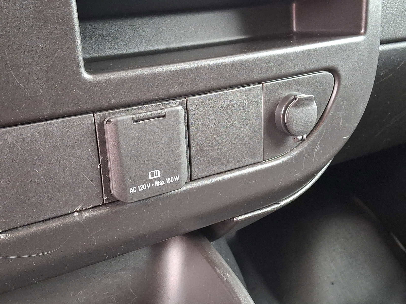 Used 2024 Chevrolet Express 2500 w/ Driver Convenience Package image 26