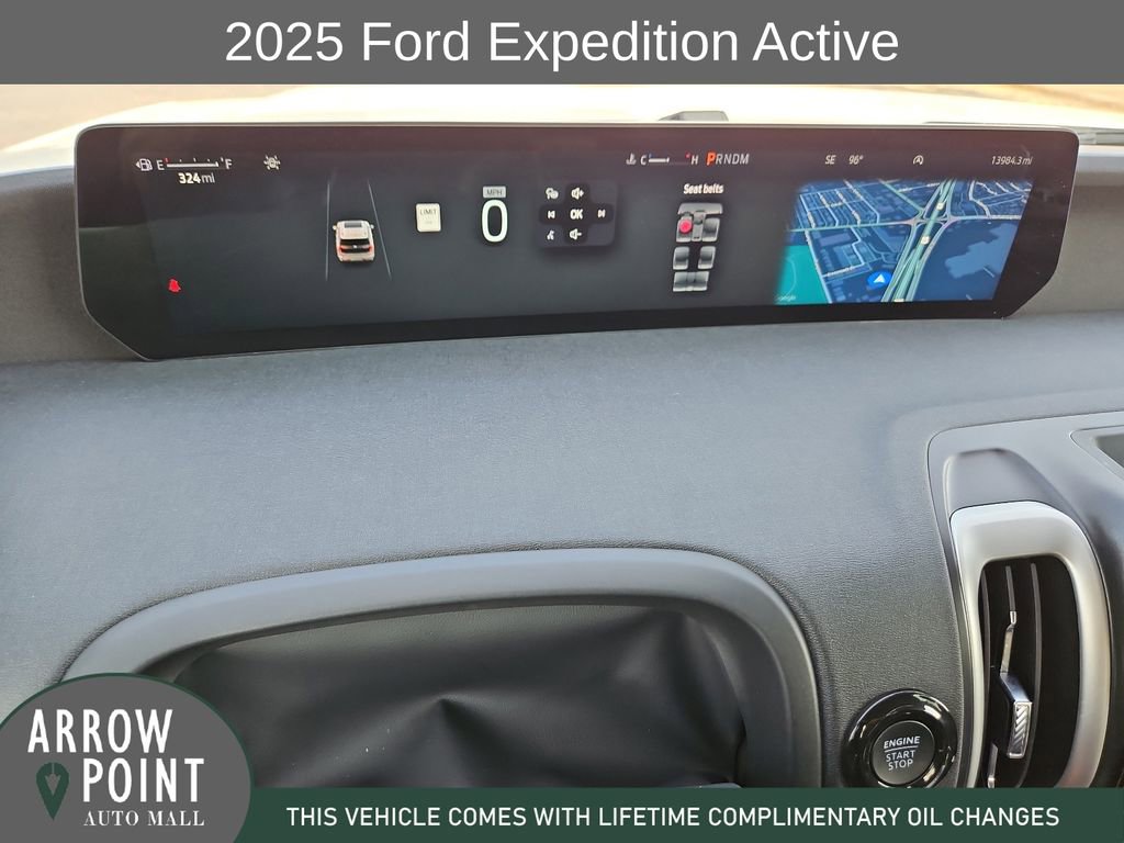 Used 2025 Ford Expedition Active AWD/4WD image 26