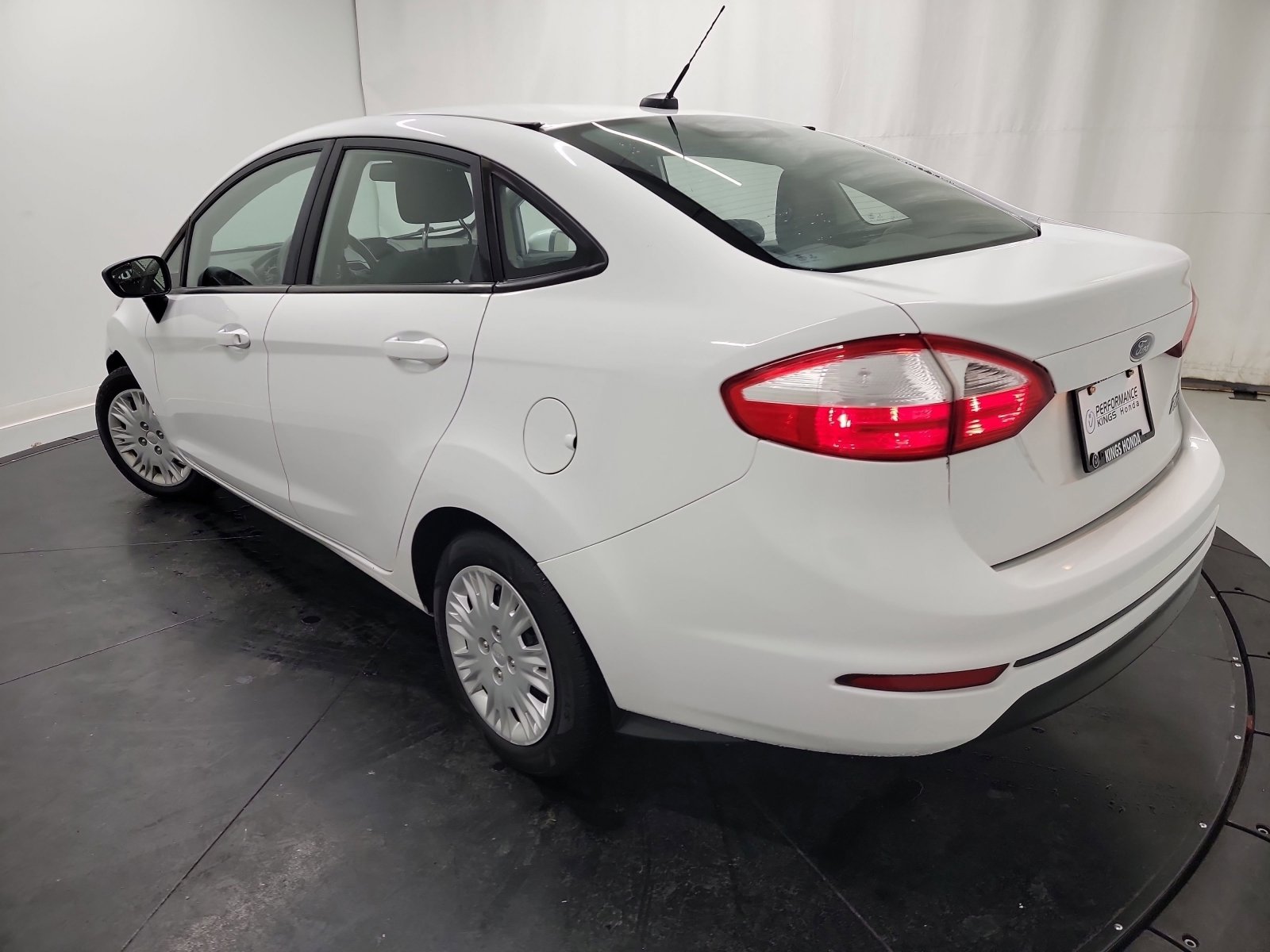 Used 2016 Ford Fiesta S image 6