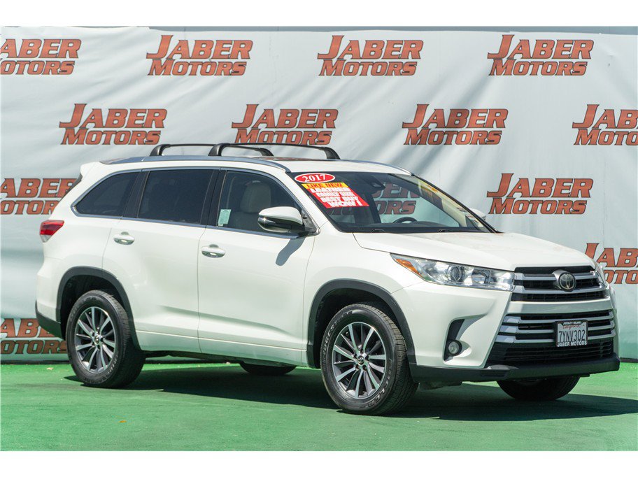 Used 2017 Toyota Highlander XLE