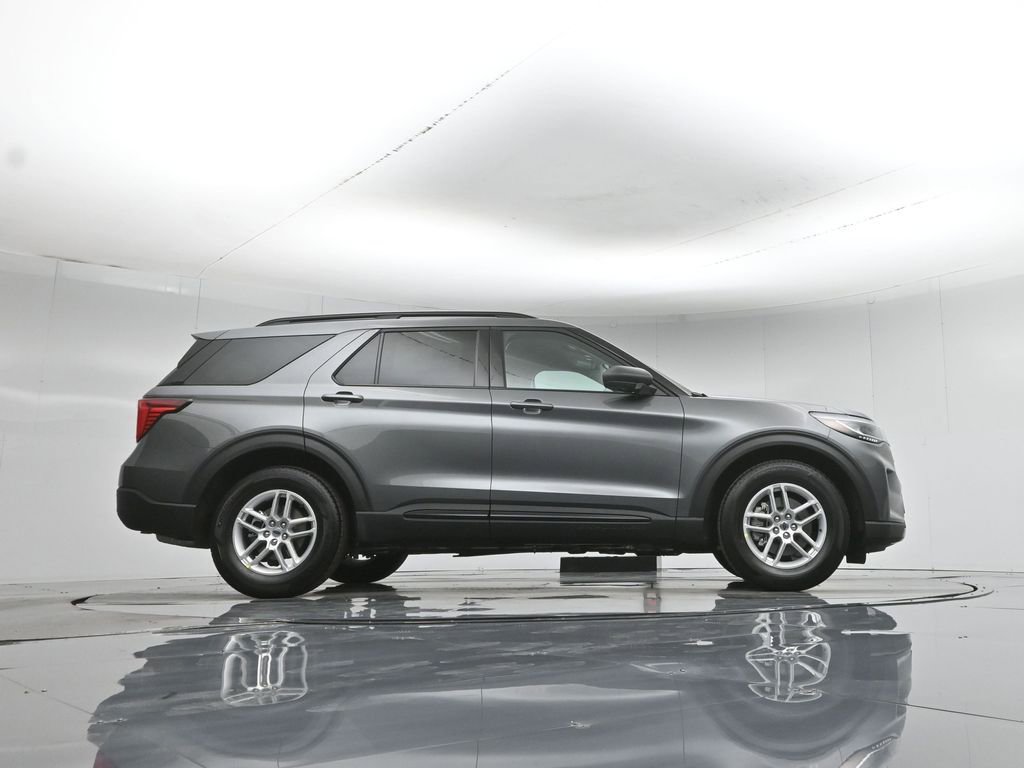 New 2026 Ford Explorer Active image 46