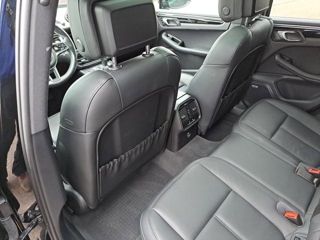 Certified 2020 Porsche Macan S image 20
