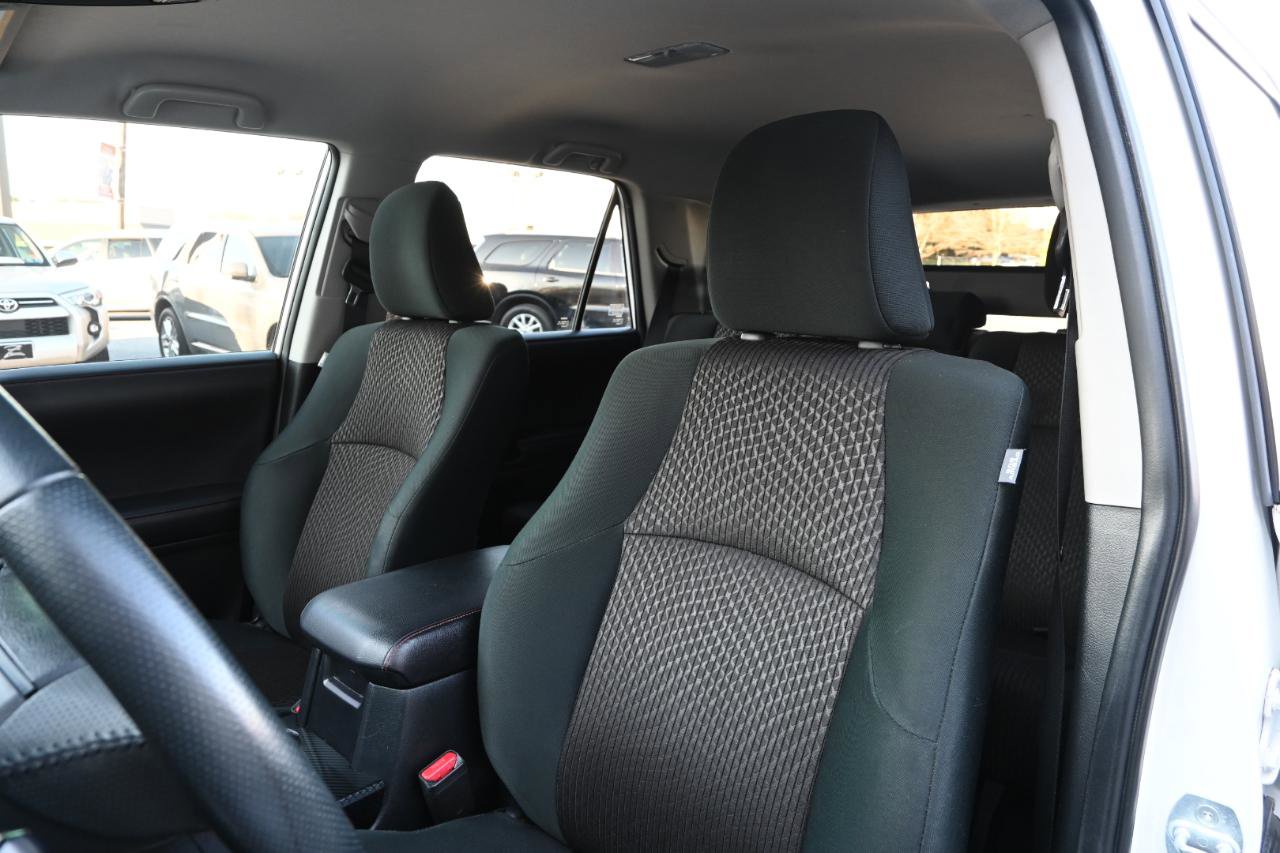 Used 2019 Toyota 4Runner TRD Off-Road image 18