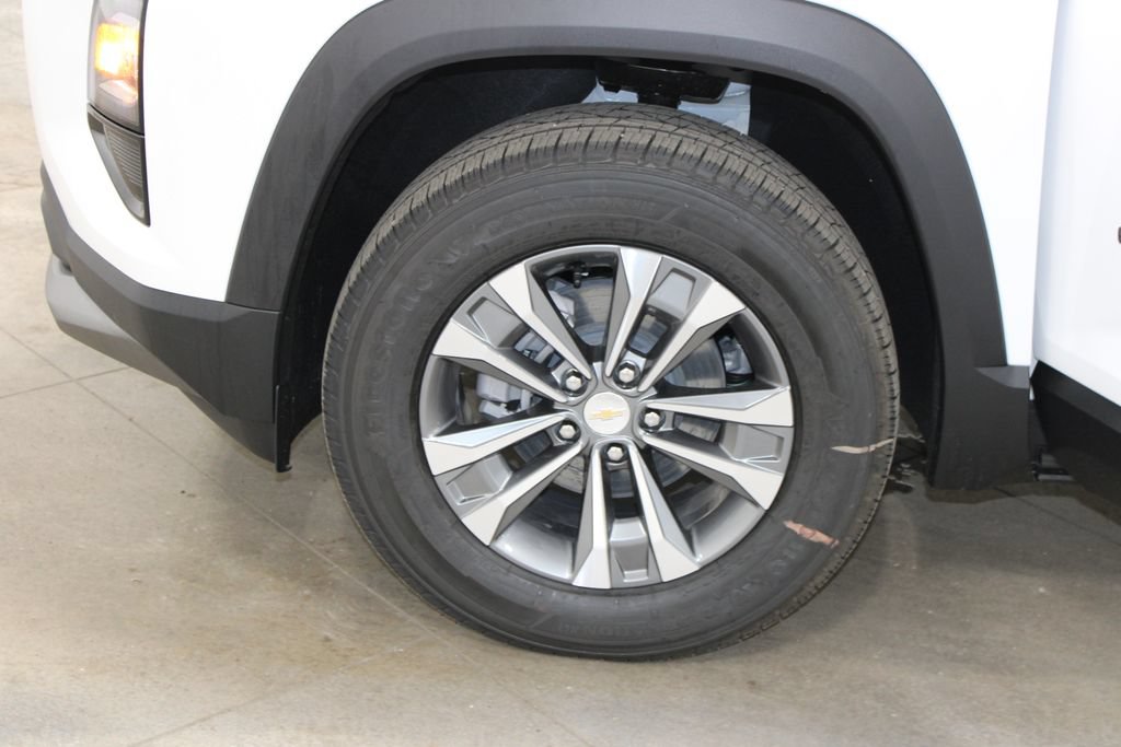 New 2026 Chevrolet Equinox LT w/ Convenience Package II FWD image 51