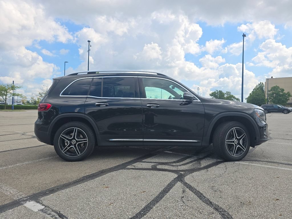 Used 2026 Mercedes-Benz GLB 250 4MATIC image 17