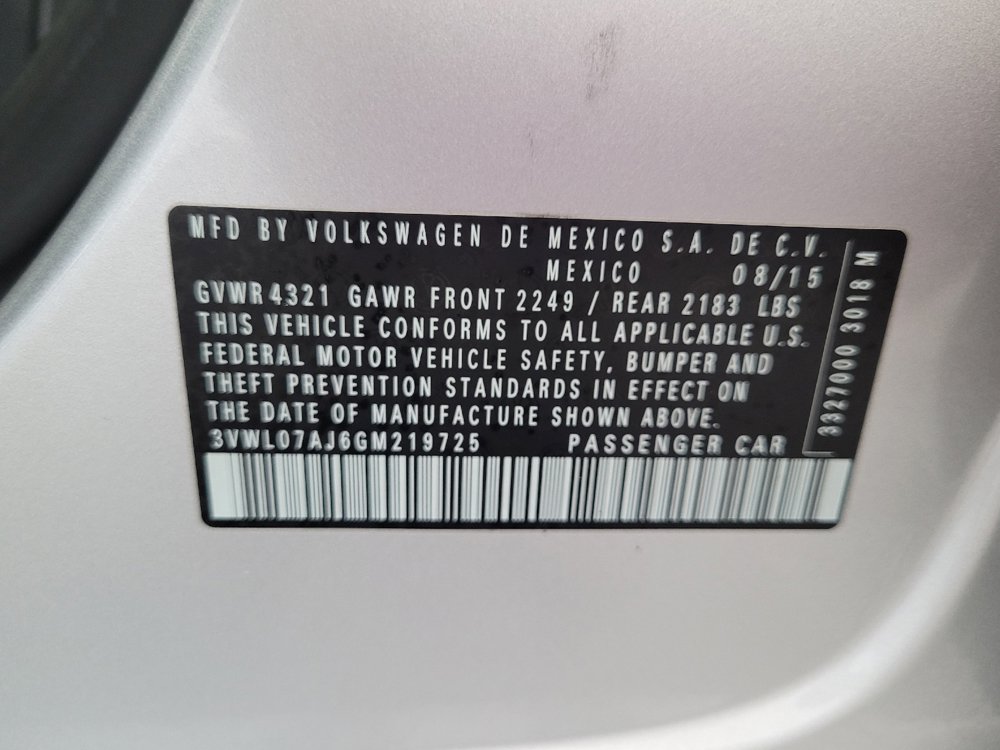Used 2016 Volkswagen Jetta SEL FWD image 33