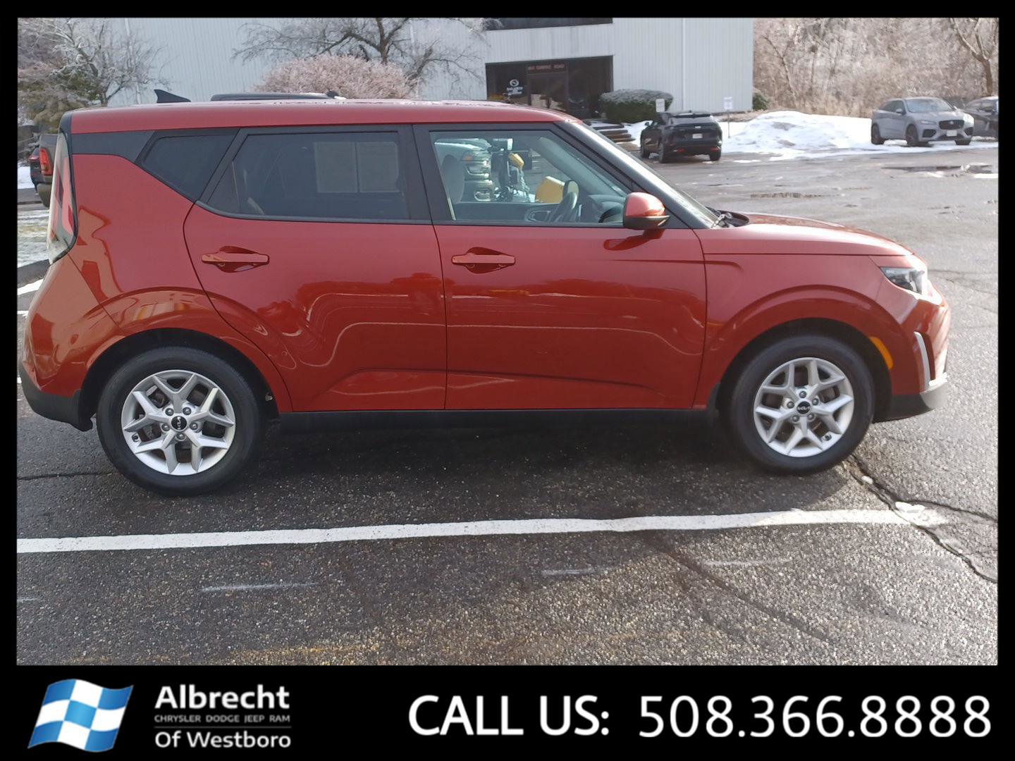 Used 2023 Kia Soul LX w/ LX Technology Package image 6