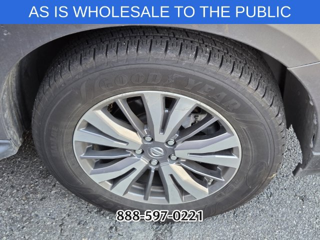 Used 2018 Nissan Pathfinder SV AWD/4WD image 7