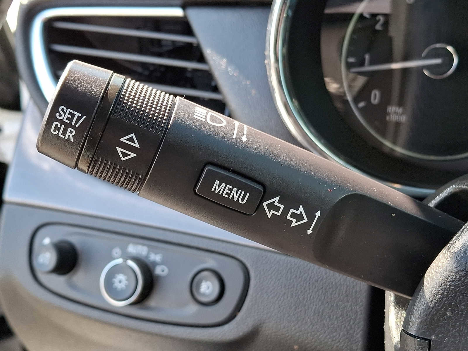 Used 2019 Buick Encore Sport Touring w/ Safety Package image 24