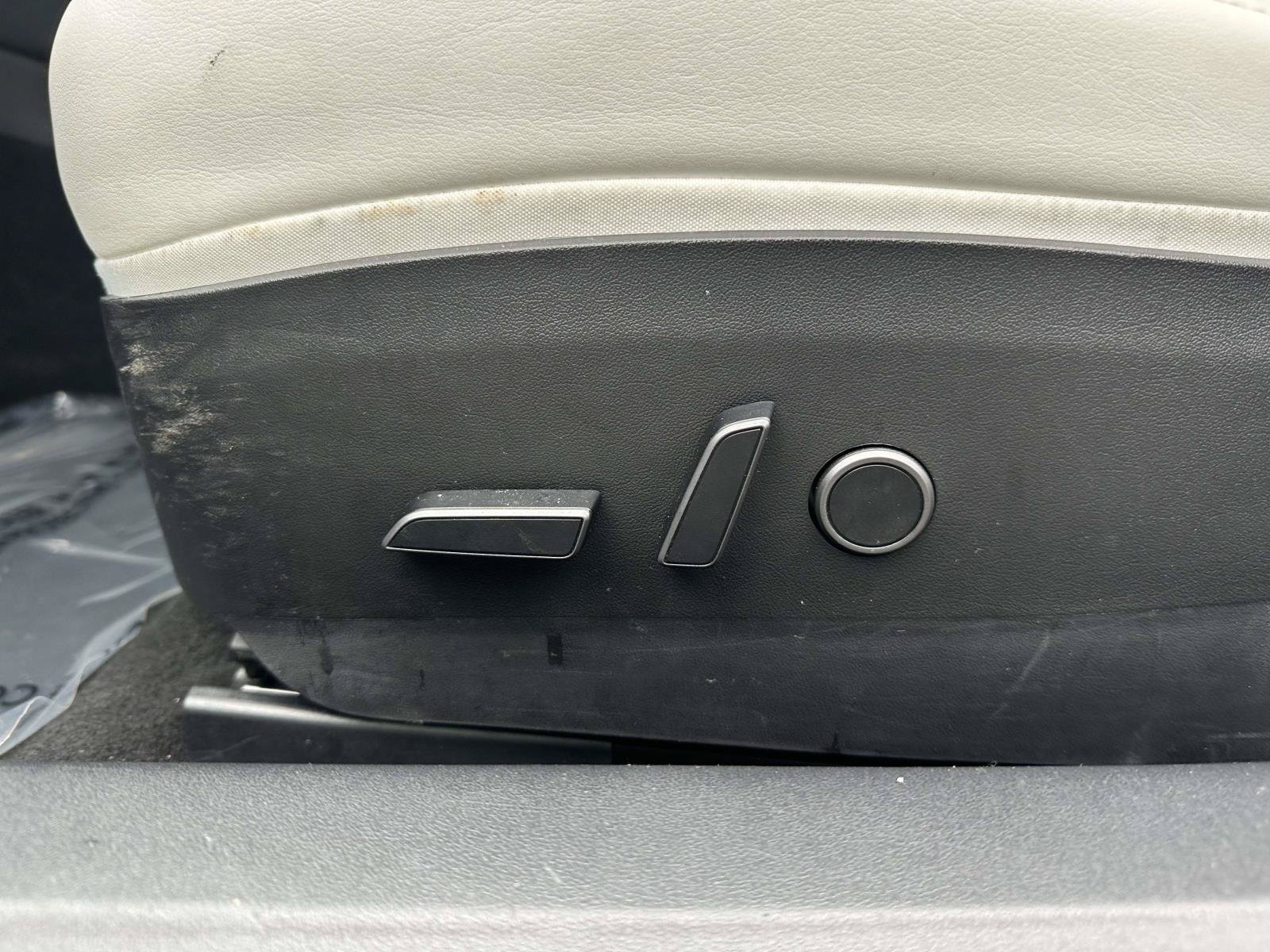 Used 2023 Tesla Model 3 Standard Range RWD image 16