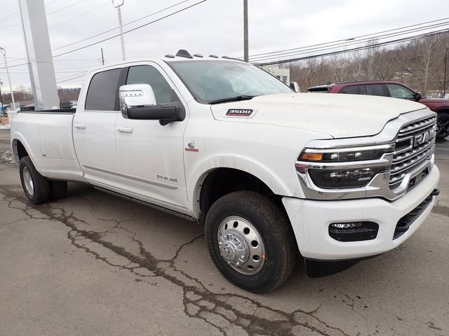 New 2026 RAM 3500 Limited AWD/4WD image 9
