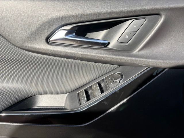 New 2026 Chevrolet Equinox RS image 32