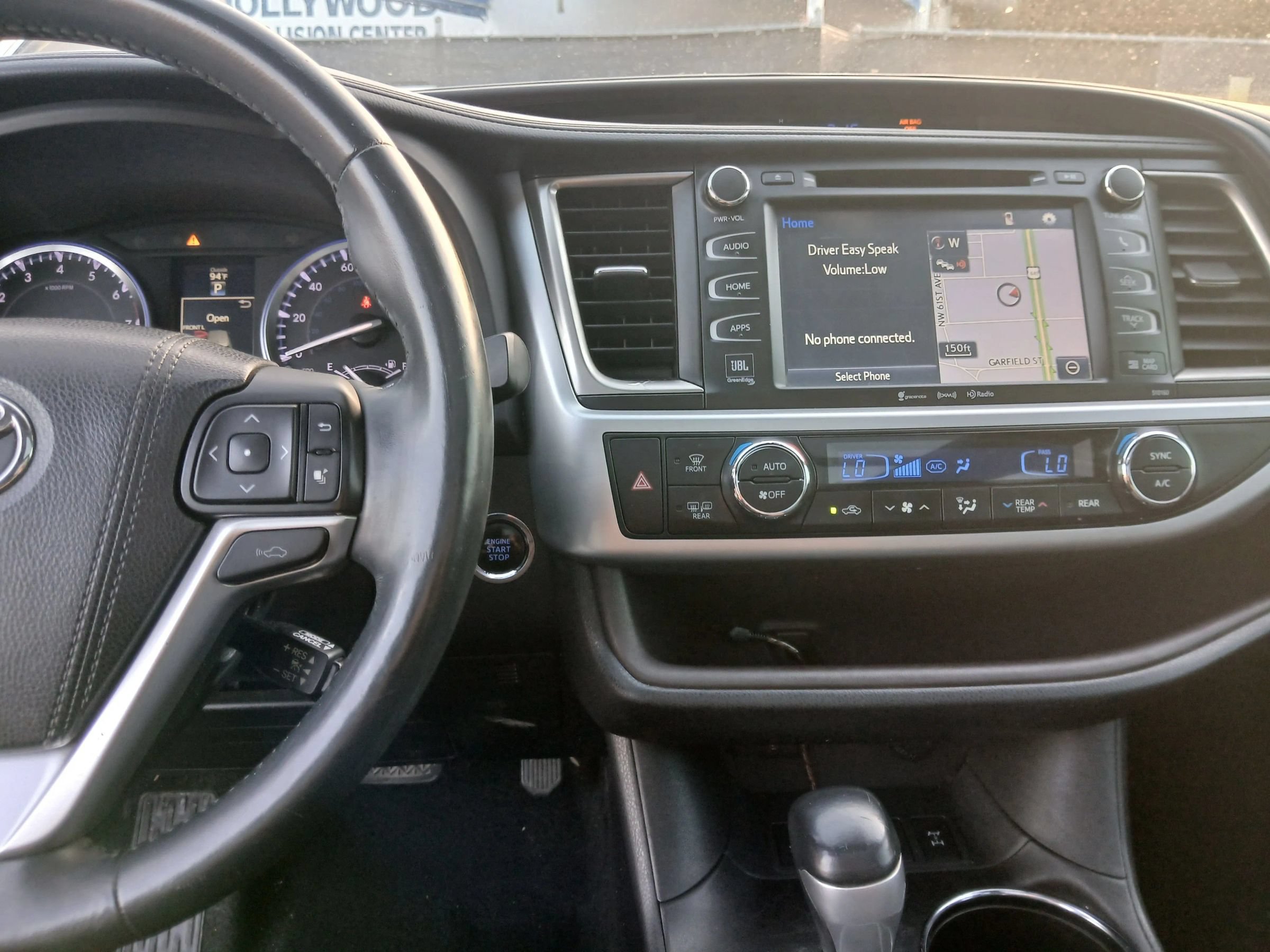 Used 2016 Toyota Highlander Limited Platinum AWD/4WD image 11