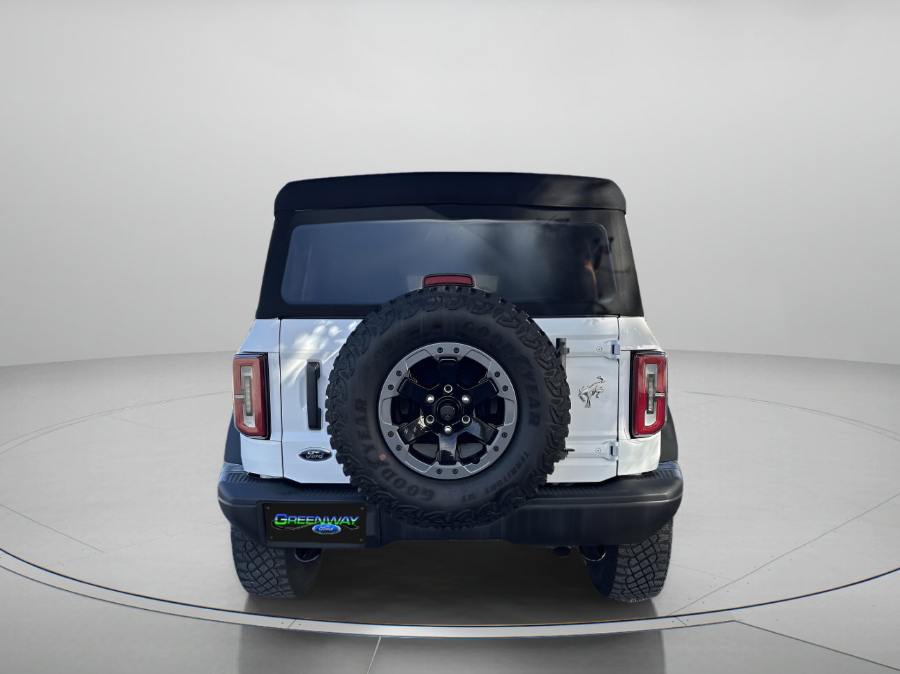 Used 2022 Ford Bronco Badlands image 4