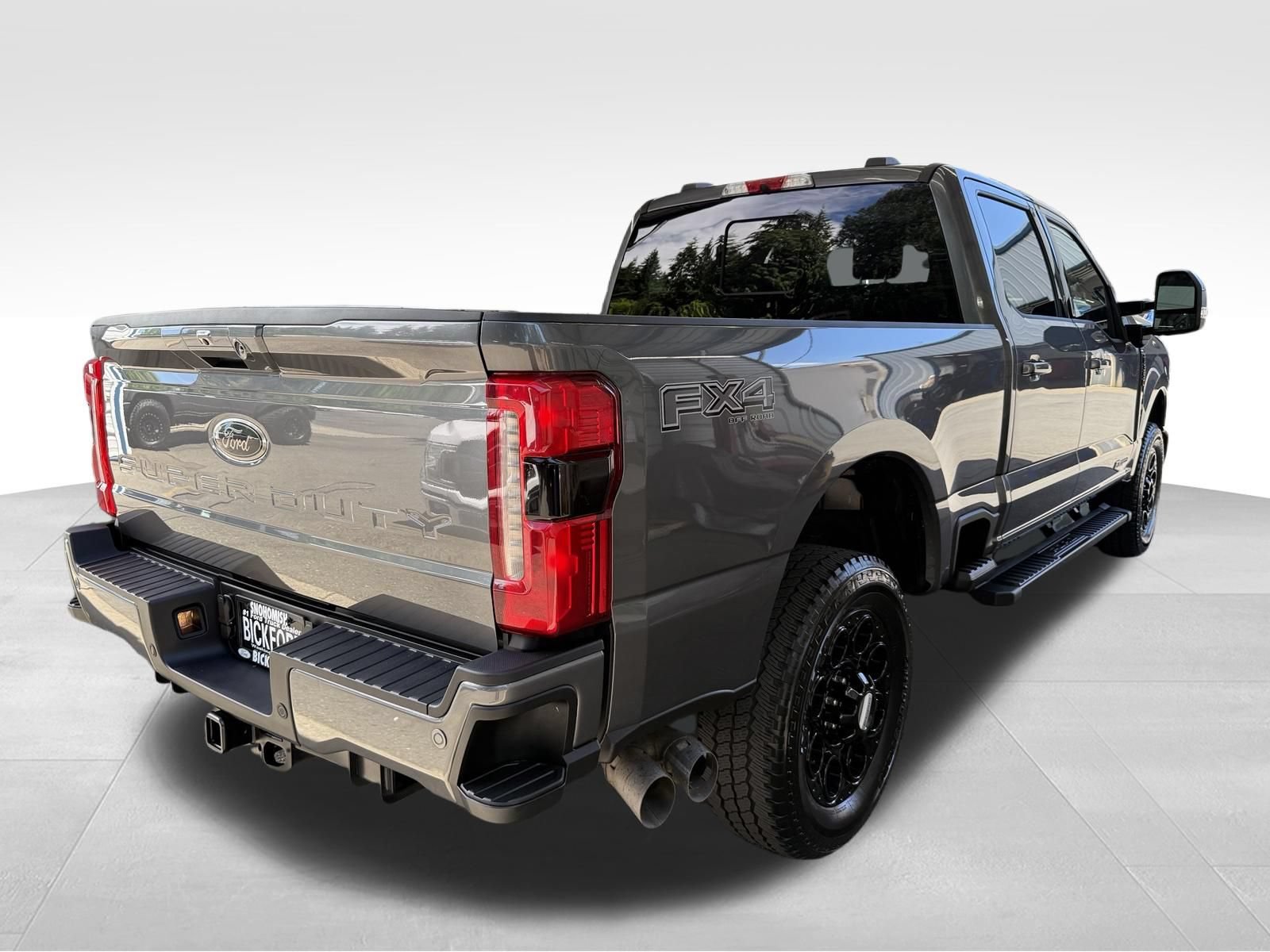 Used 2026 Ford F350 Lariat w/ Black Appearance Package AWD/4WD image 5