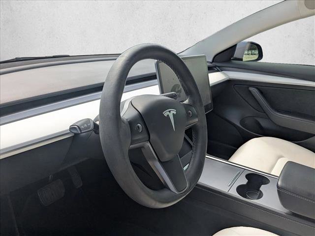 Used 2022 Tesla Model 3 Long Range image 10