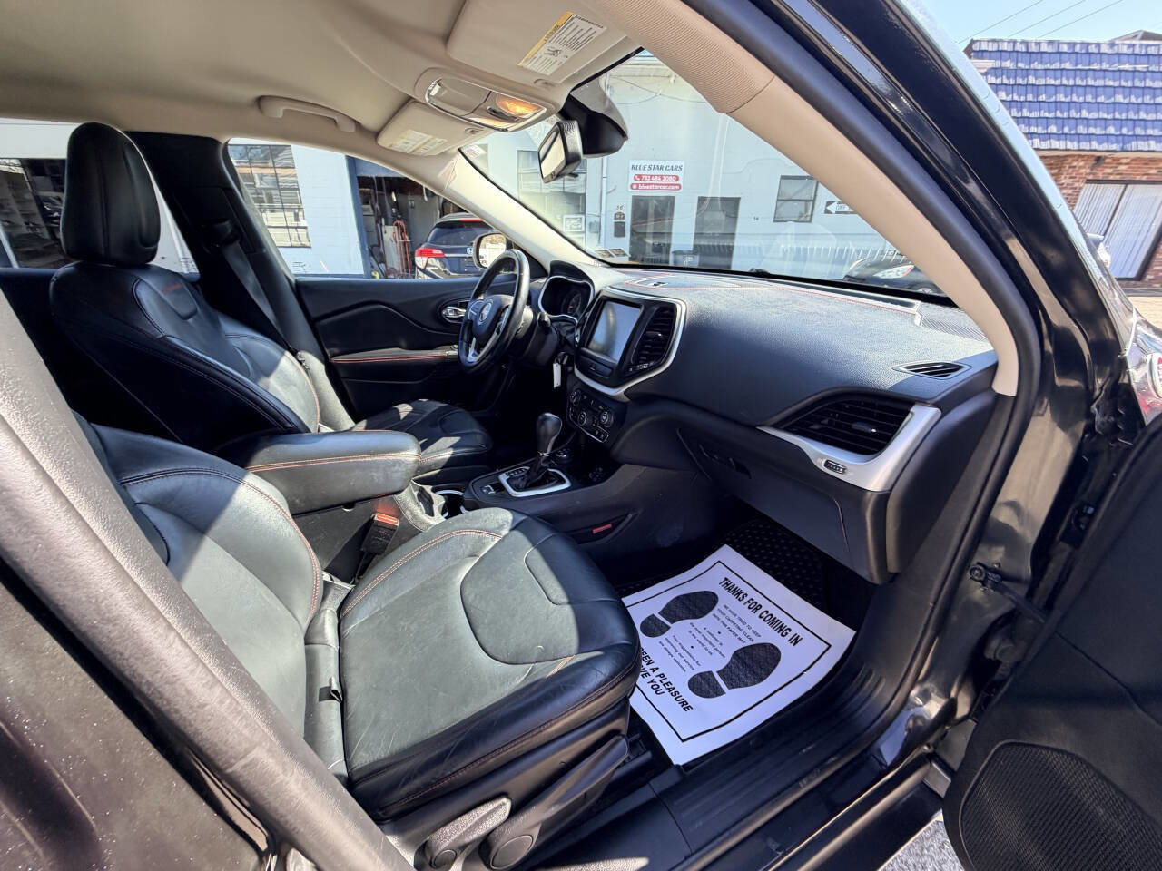 Used 2014 Jeep Cherokee Trailhawk w/ Leather Interior Group image 13