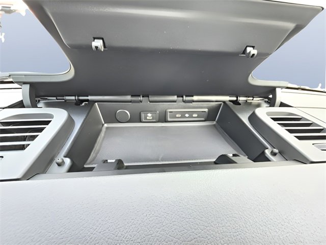 New 2026 Mercedes-Benz Sprinter 144 Cargo image 18