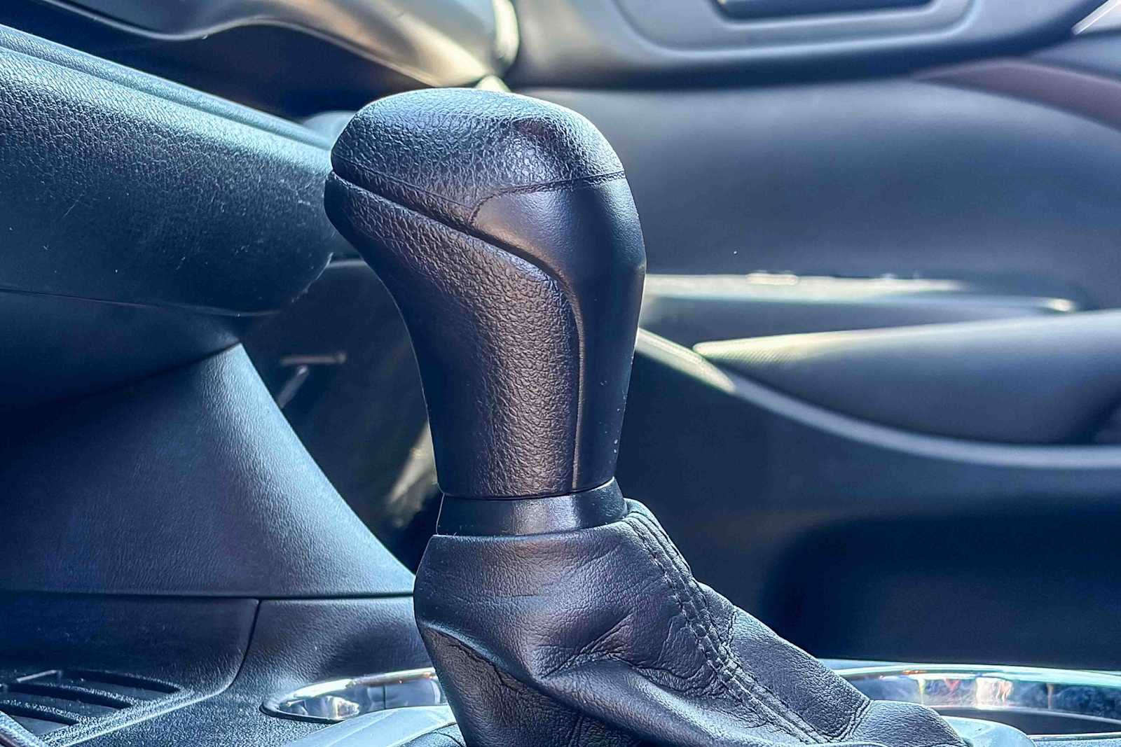 Used 2015 Toyota Highlander LE image 23